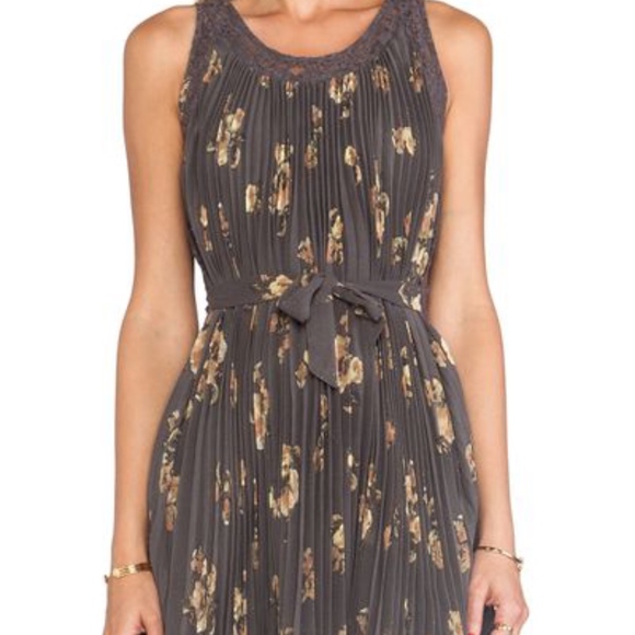 NWT FREE PEOPLE PLEATED TENT DRESS - Picture 2 of 3